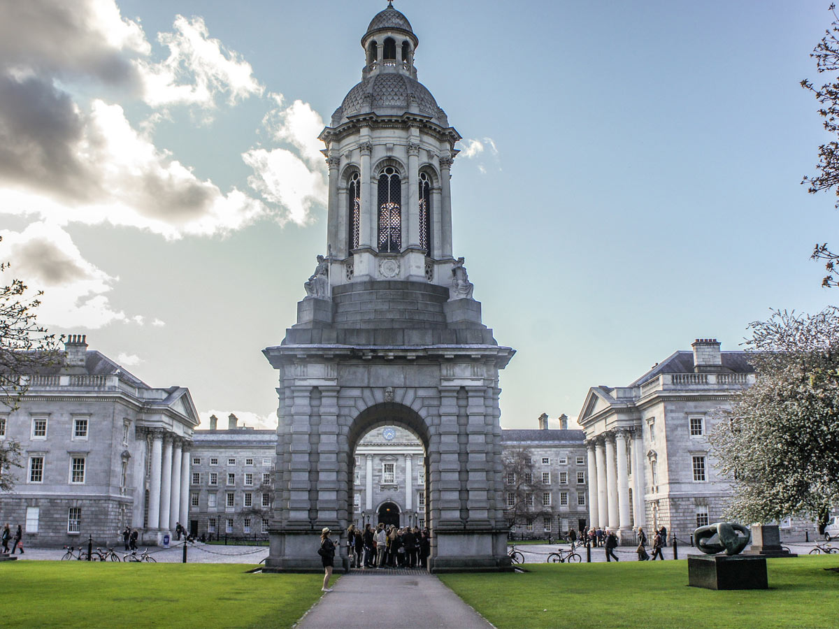 کالج ترینتی دوبلین یا Trinity College Dublin